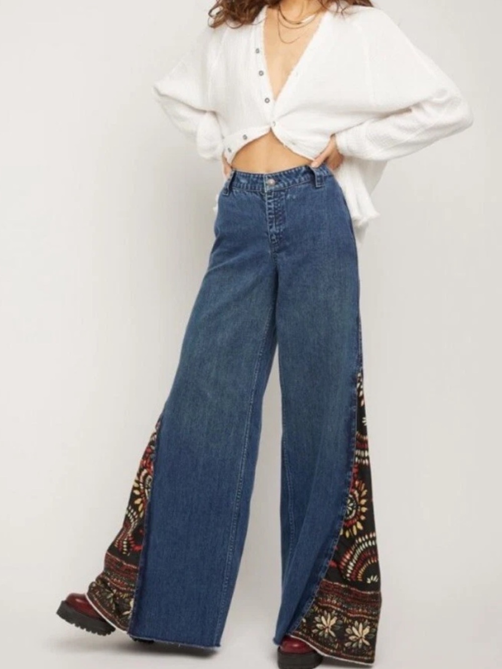 NEW Free People We The Free Sahara Extreme Wide Leg Jeans Size 28 NWT